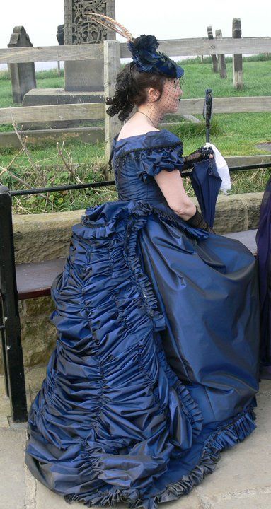 BLUE GOWN BACK
